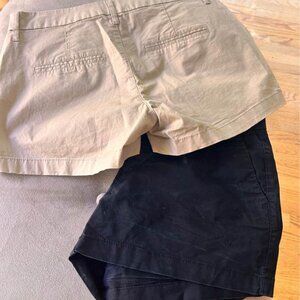 New Old Navy Chino shorts size 4 cotton 3.5 inch leg